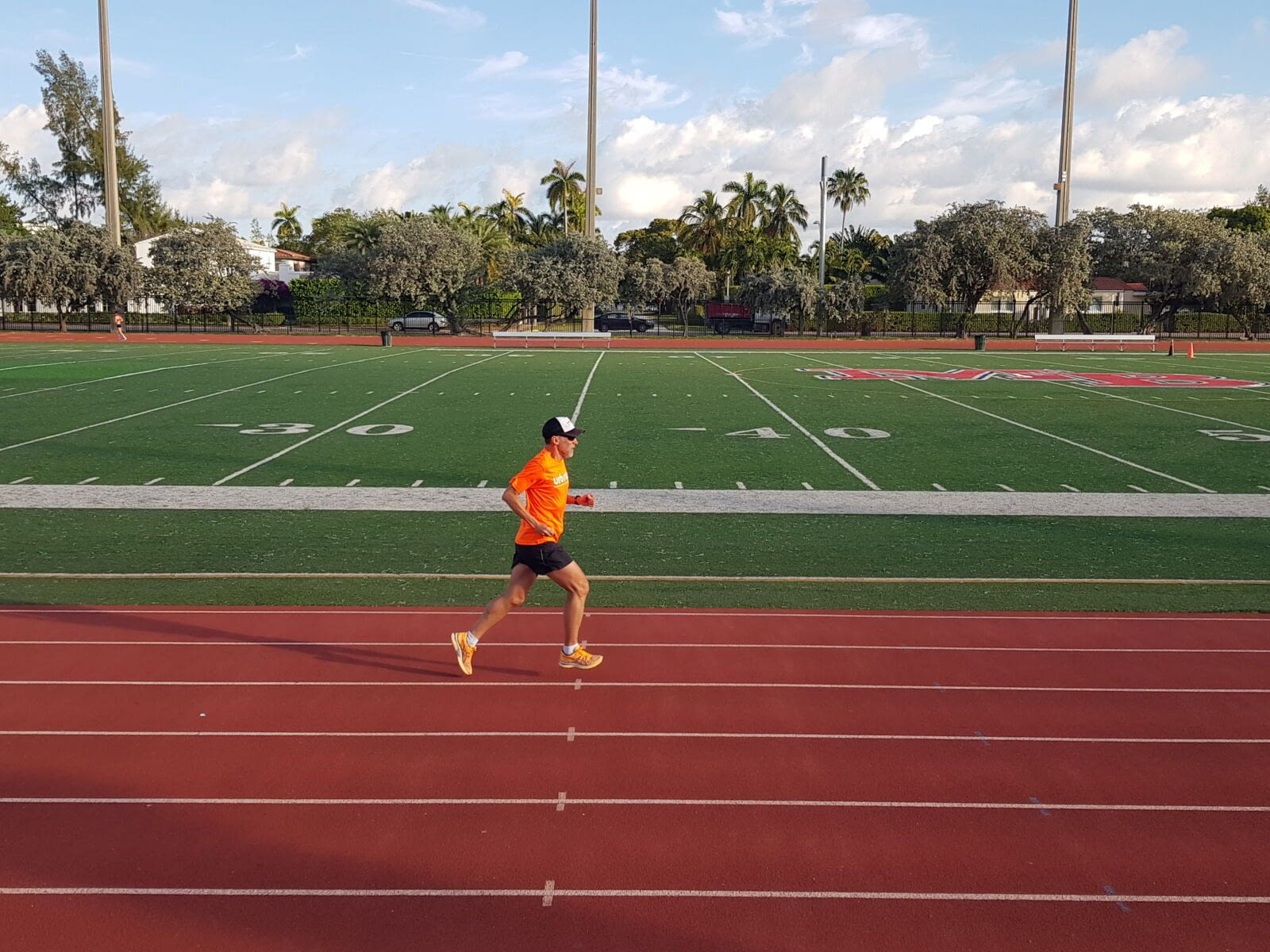 Interval training, that training session where you alternate phases where you can&amp;#39;t speak, with periods where you say swear words...  We&amp;#39;d like to do without it, but it&amp;#39;s essential... if you…
