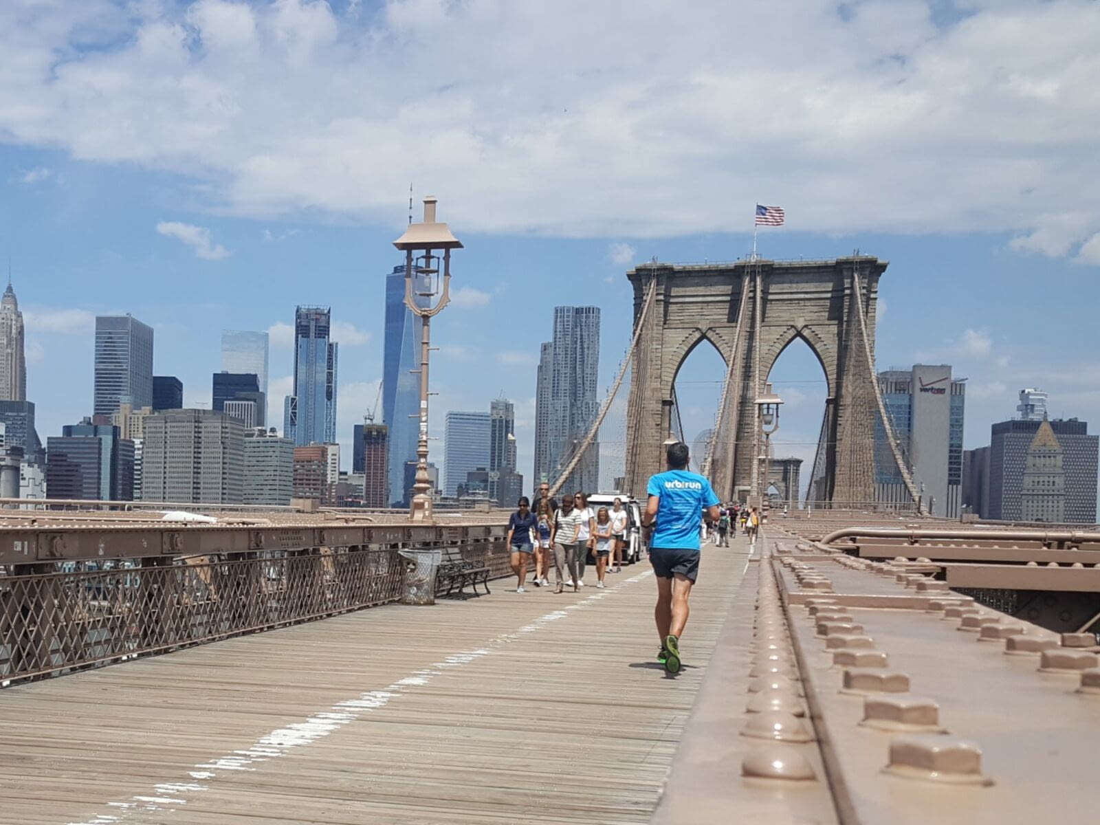 Pour courir et visiter. Tu te demandes&amp;nbsp;O&amp;ugrave; courir en voyage ? urbirun est la meilleure solution pour le sightrunning.    urbirun te propose des centaines de&amp;nbsp;parcours running touristiques…