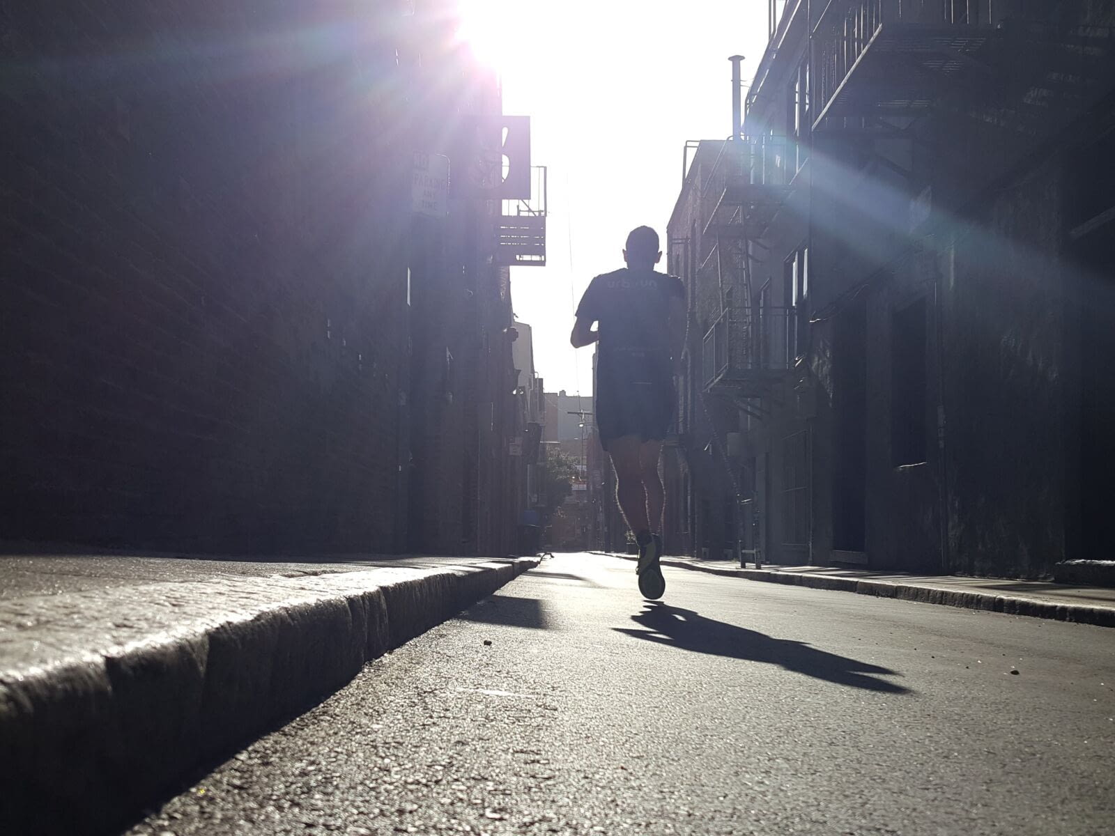 Tu as d&amp;eacute;cid&amp;eacute; de te mettre &amp;agrave; la course &amp;agrave; pied. Ou tu fr&amp;eacute;quentes des runners. Dans les deux cas, tu vas rapidement te retrouver confront&amp;eacute; &amp;agrave; un vocabulaire…