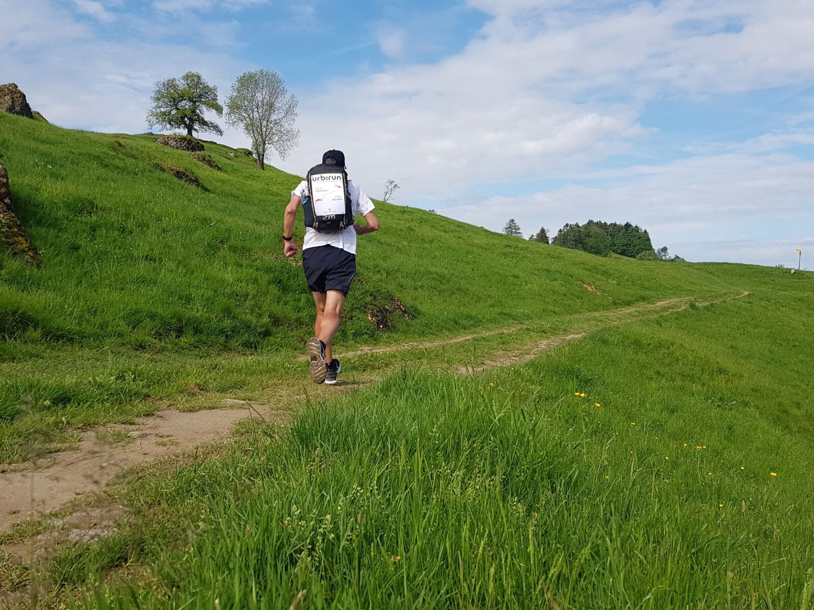 Stage 5 - Unter&auml;geri-Luzern - 40.1km (total 161.55) / 843m D+ (4&#39;117m) - 10 bridges (37) - stones in the shoe 2 (3)    The one where... I saw old dicks, and a dwarf fight.      All you want to know…