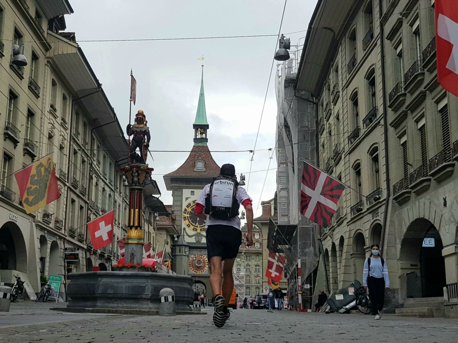 Etape 8 - L&uuml;dernalp-Bern - 42.3km (total 255.6km) / +942D+ (6&rsquo;850m) - ponts 4 (55) - cailloux dans la chaussure 2 (5).    Celle o&ugrave; j&#39;ai vu des lamas, un chevreuil&nbsp; et un ours,…