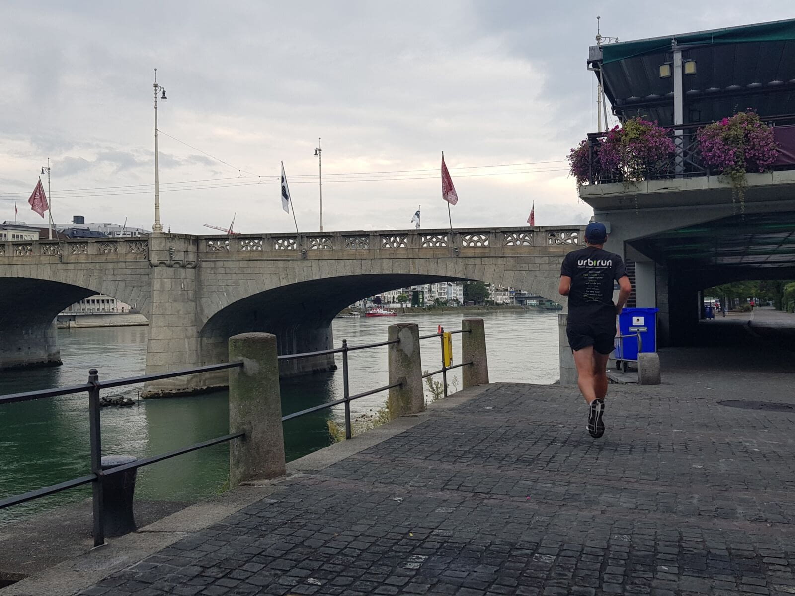 Basel has the particularity to be a the corner border of 3 countries. This tour will take you to run in Switzerland, France, and Germany, and you don&#39;t often have the opportunity to run in 3 different…