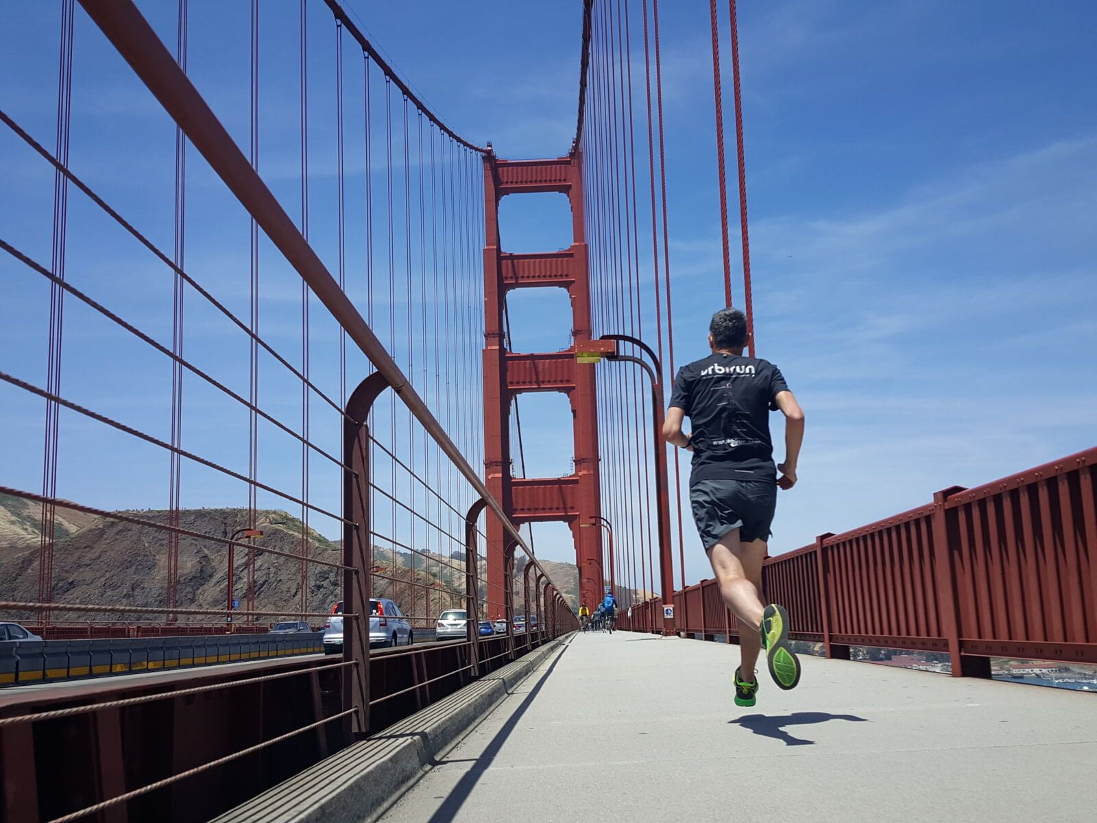 urbirun vous fait traverser la plupart des ponts les plus mythiques ou extraordinaires du monde. Et les franchir offre en plus de sublime perspectives sur le paysage alentour. Alors n&#39;h&eacute;sitez…